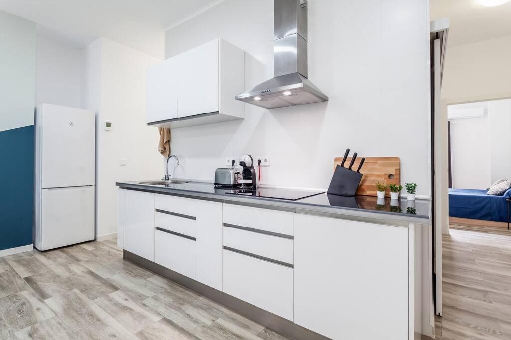Apartamento Nuevo Cerca De La Playa Y Del Centro Valencia Buitenkant foto
